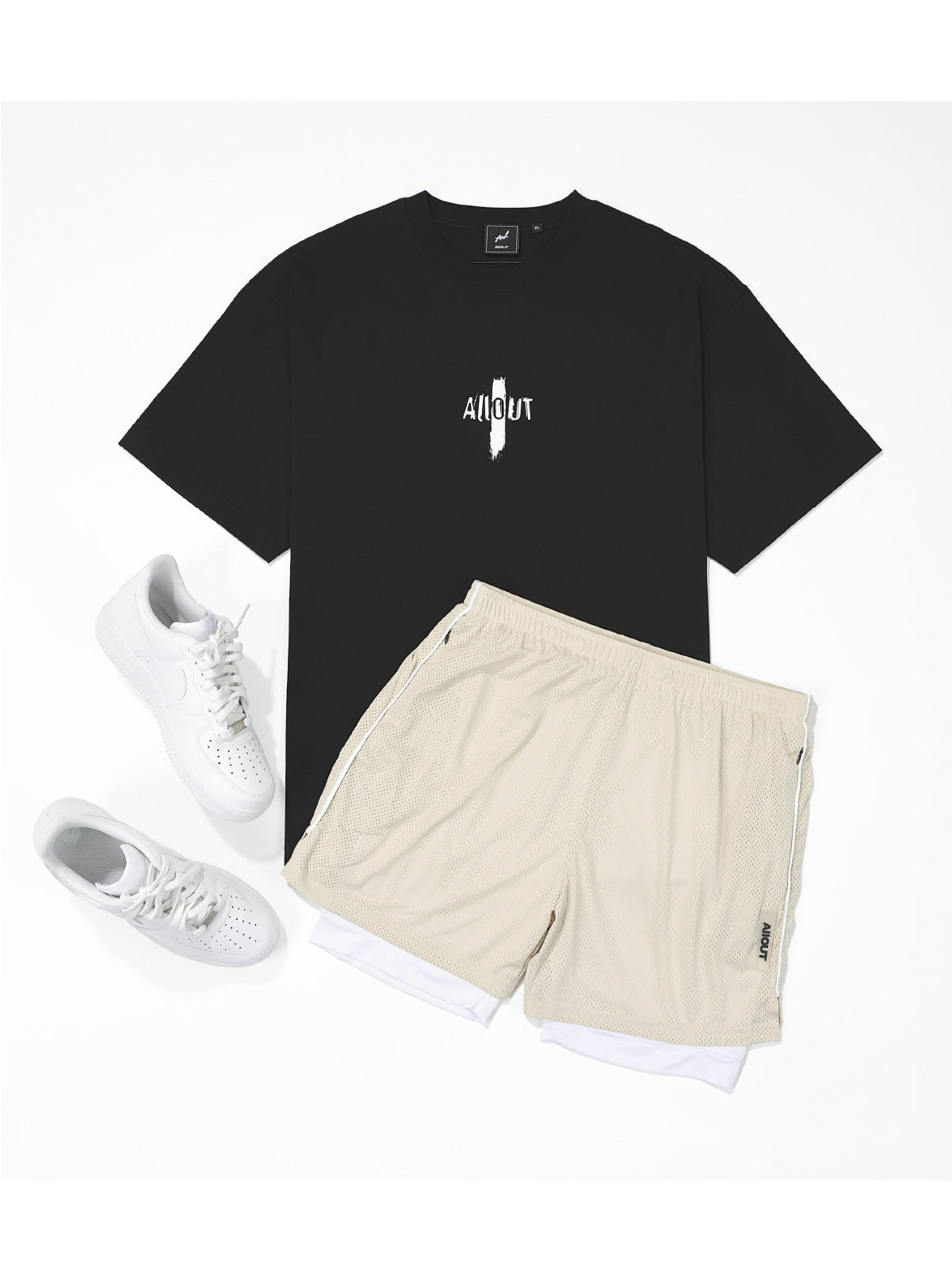 MESH SHORTS RUBBER TAG【BEIGE】