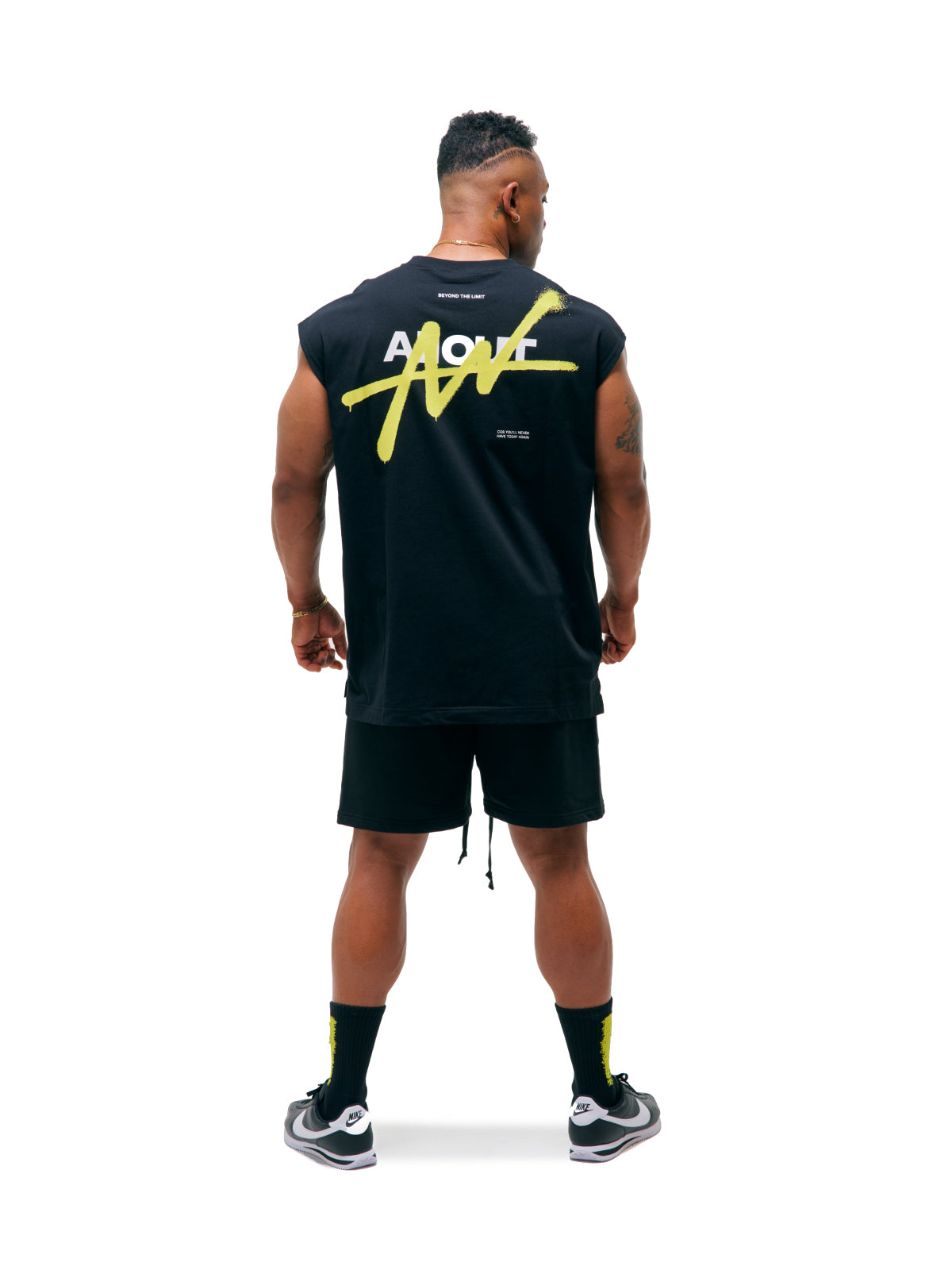 SWEAT SHORTS (BLACK)
