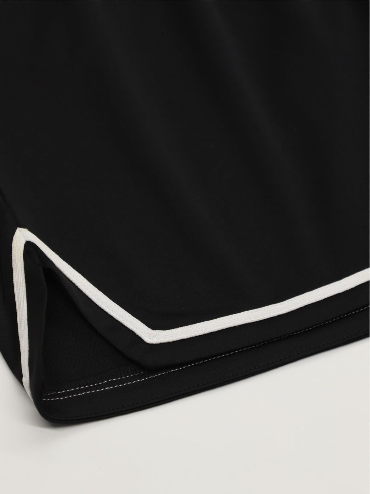 GAME SHORTS (BLACK)