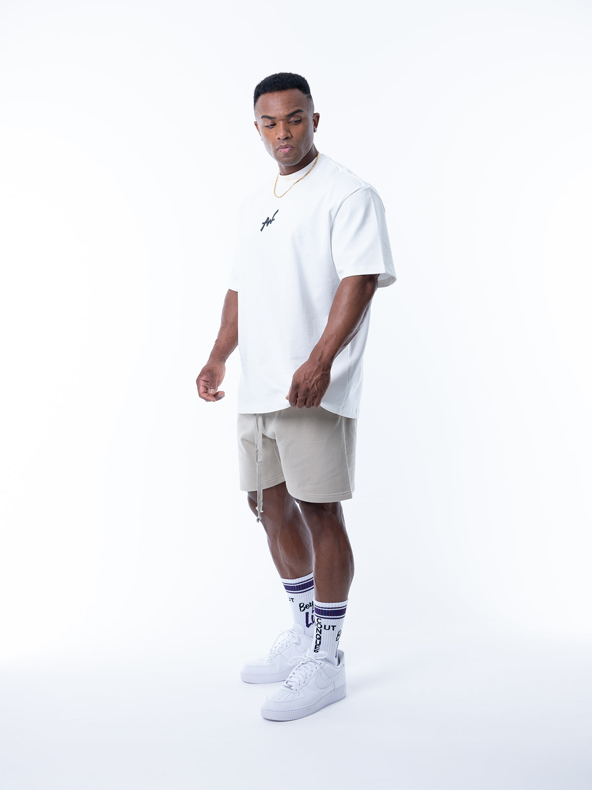 SWEAT SHORTS (BEIGE)