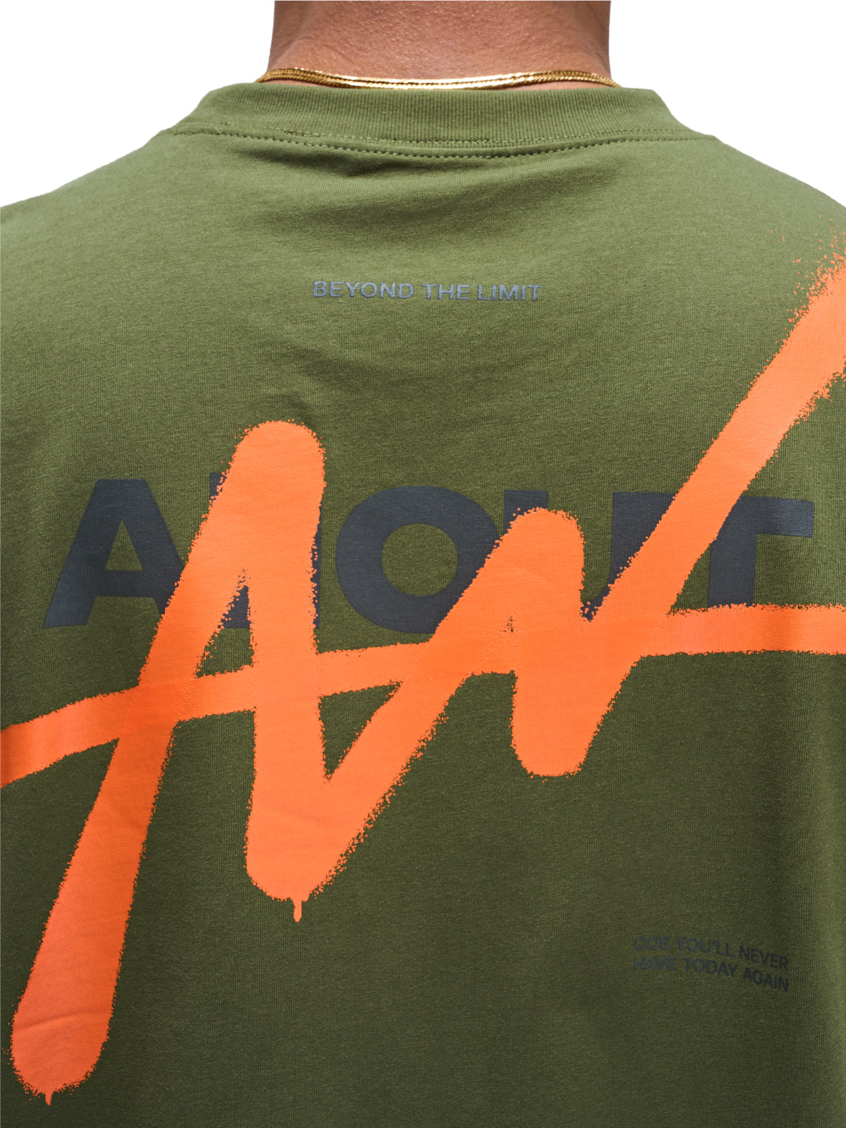 NO SLEEVE SPRAY (KHAKI)