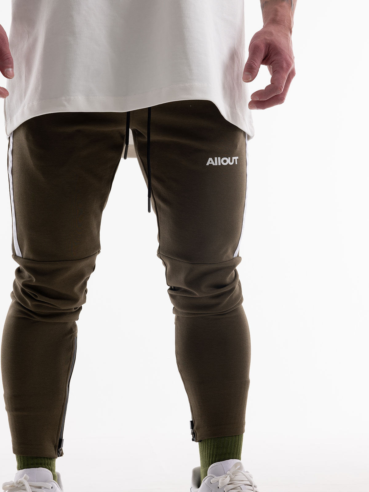 SWEAT PANTS SPRAY (BLACK)