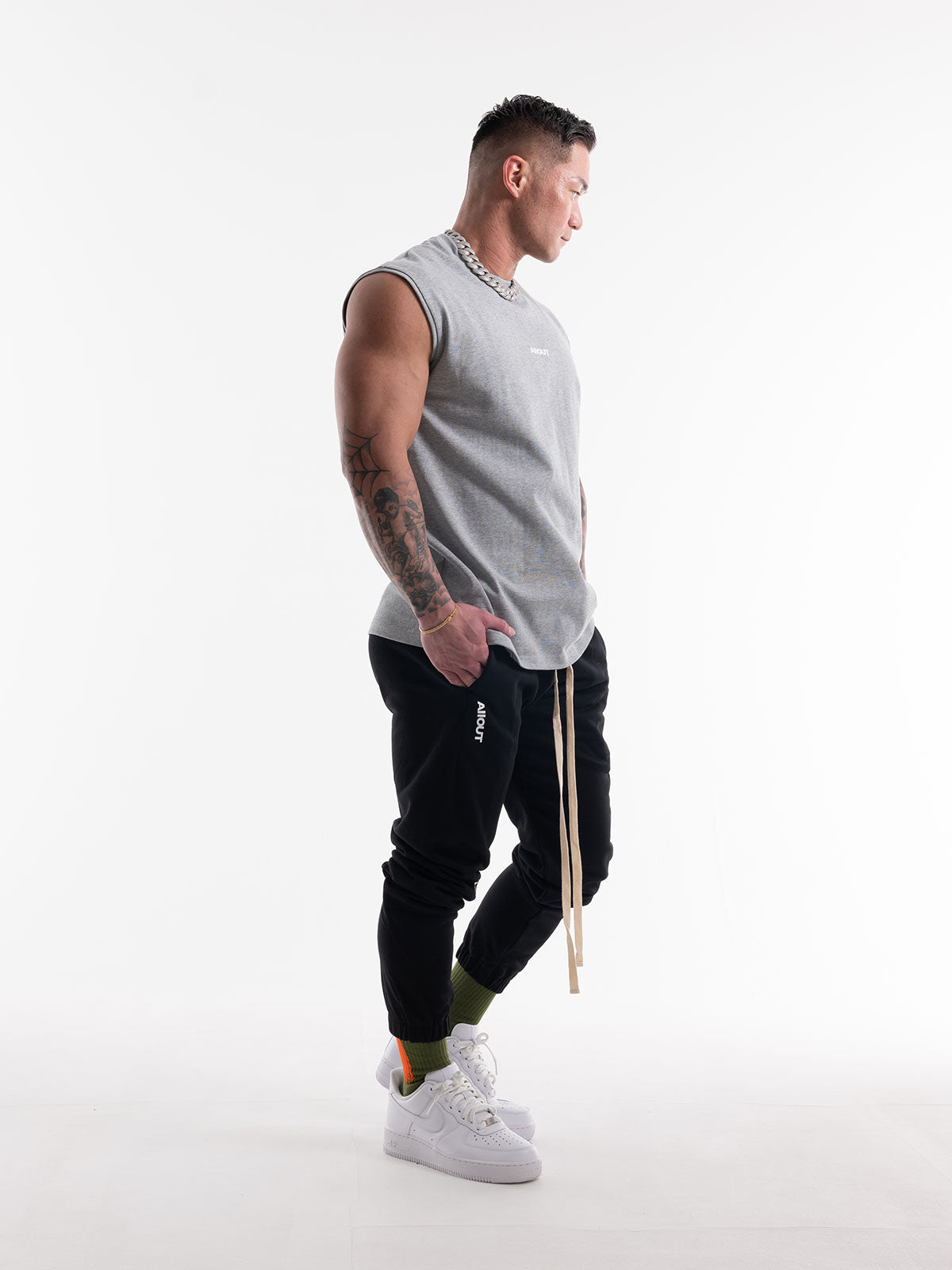 NO SLEEVE HANDCRAFTED LOGO(GRAY)