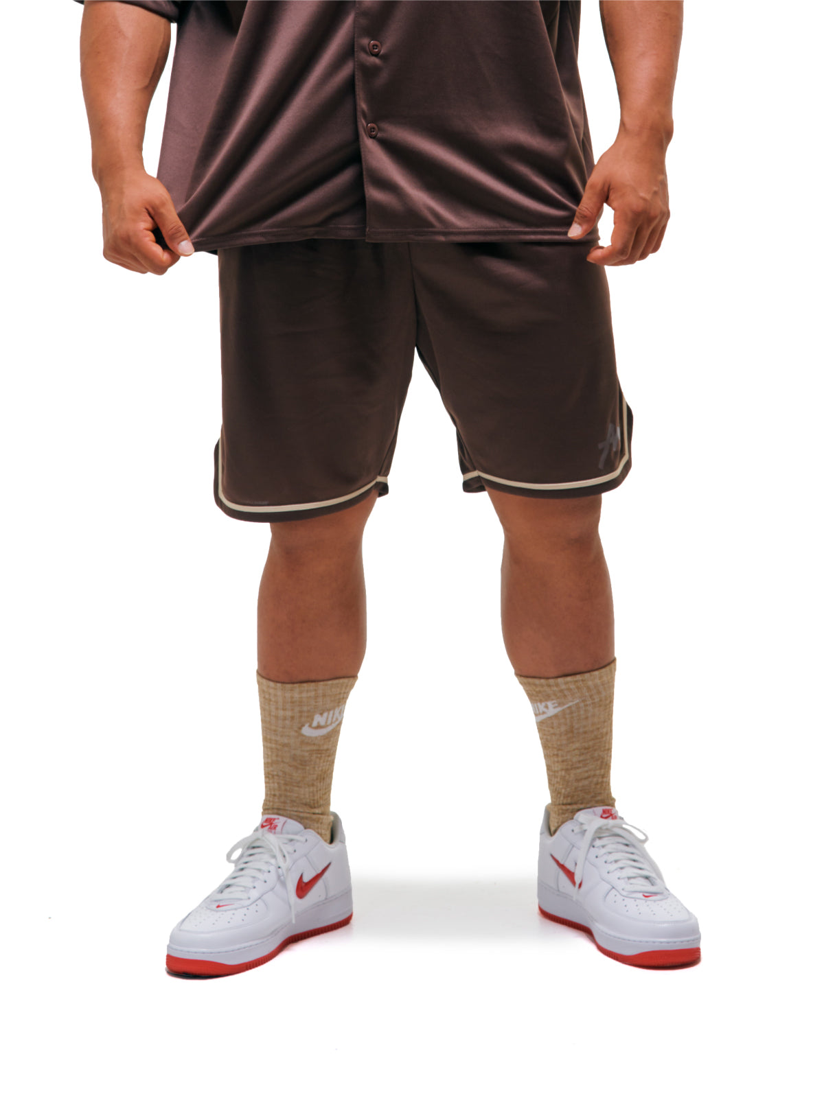 GAME SHORTS (BROWN)