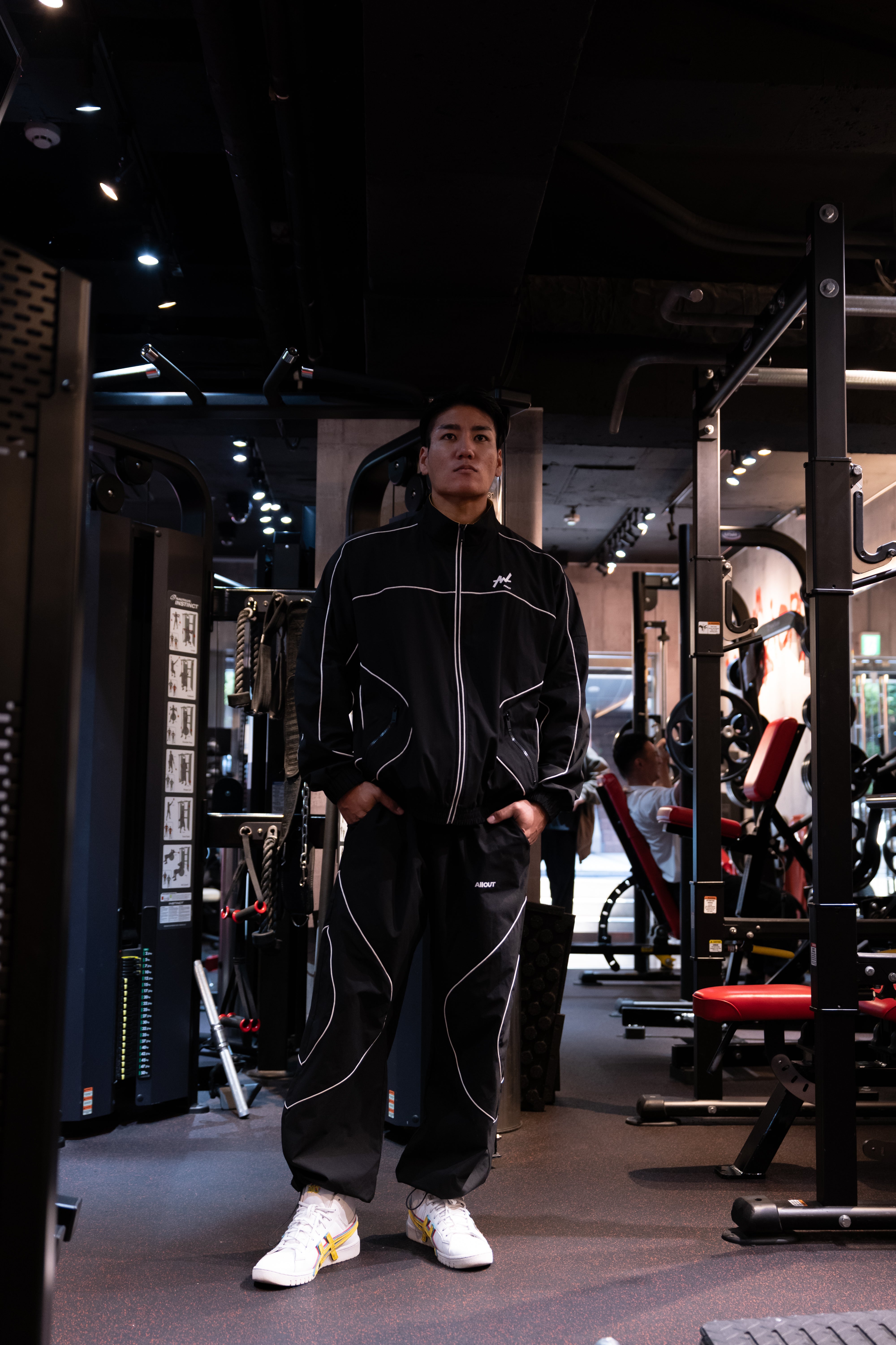 TRACK PANTS PIPING